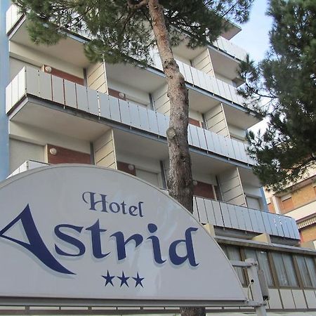 Hotel Astrid Τσέρβια Εξωτερικό φωτογραφία