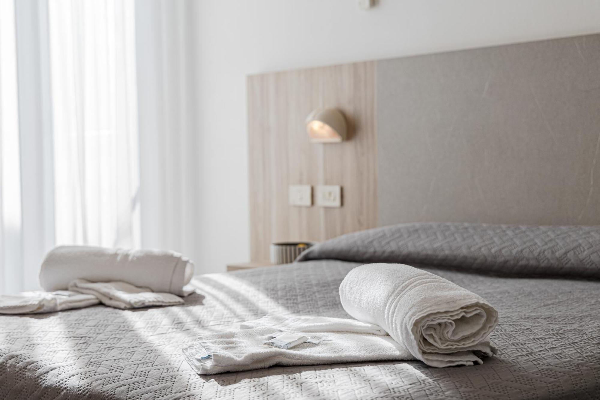 Hotel Astrid Τσέρβια Εξωτερικό φωτογραφία