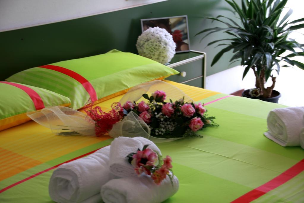Hotel Astrid Τσέρβια Δωμάτιο φωτογραφία