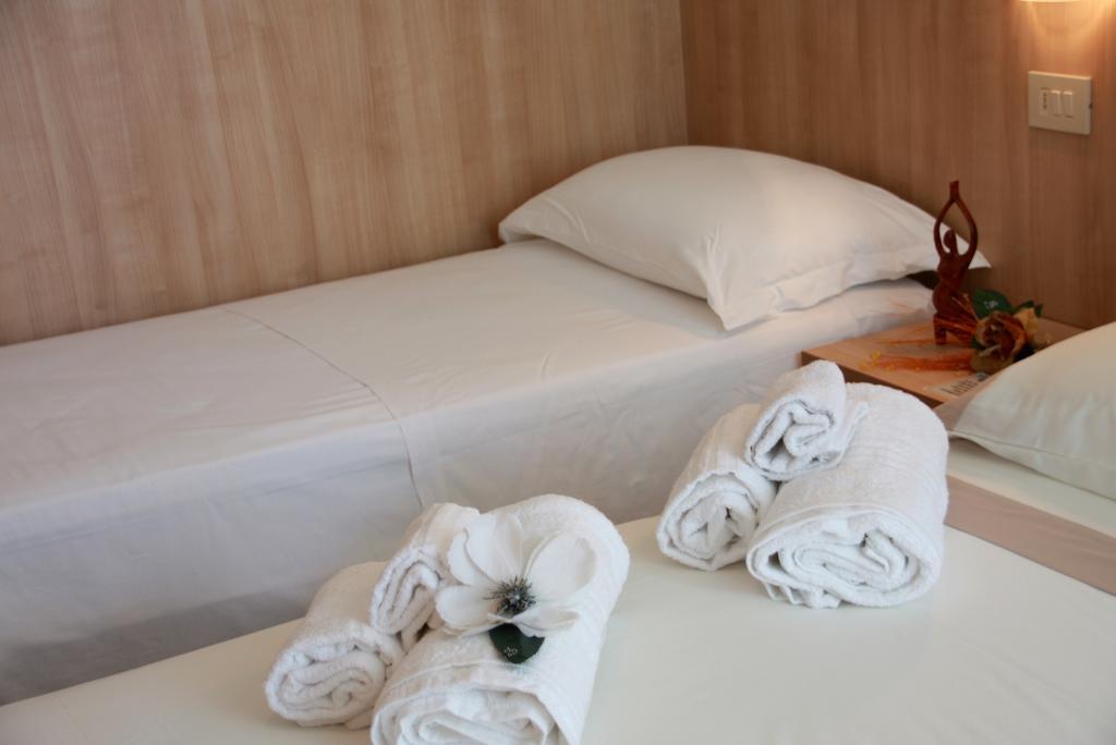 Hotel Astrid Τσέρβια Εξωτερικό φωτογραφία