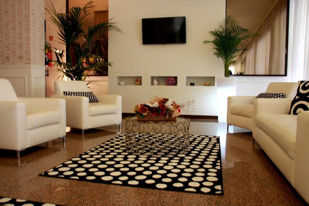 Hotel Astrid Τσέρβια Εξωτερικό φωτογραφία